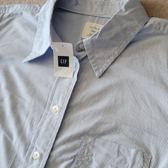 NEW GAP Women's Long Sleeve Striped Shirt Size XS NWT - Picture 2 of 8